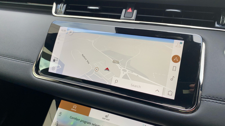 Land Rover Range Rover Evoque 1.5 P300e R-Dynamic SE 5dr Auto Hatchback